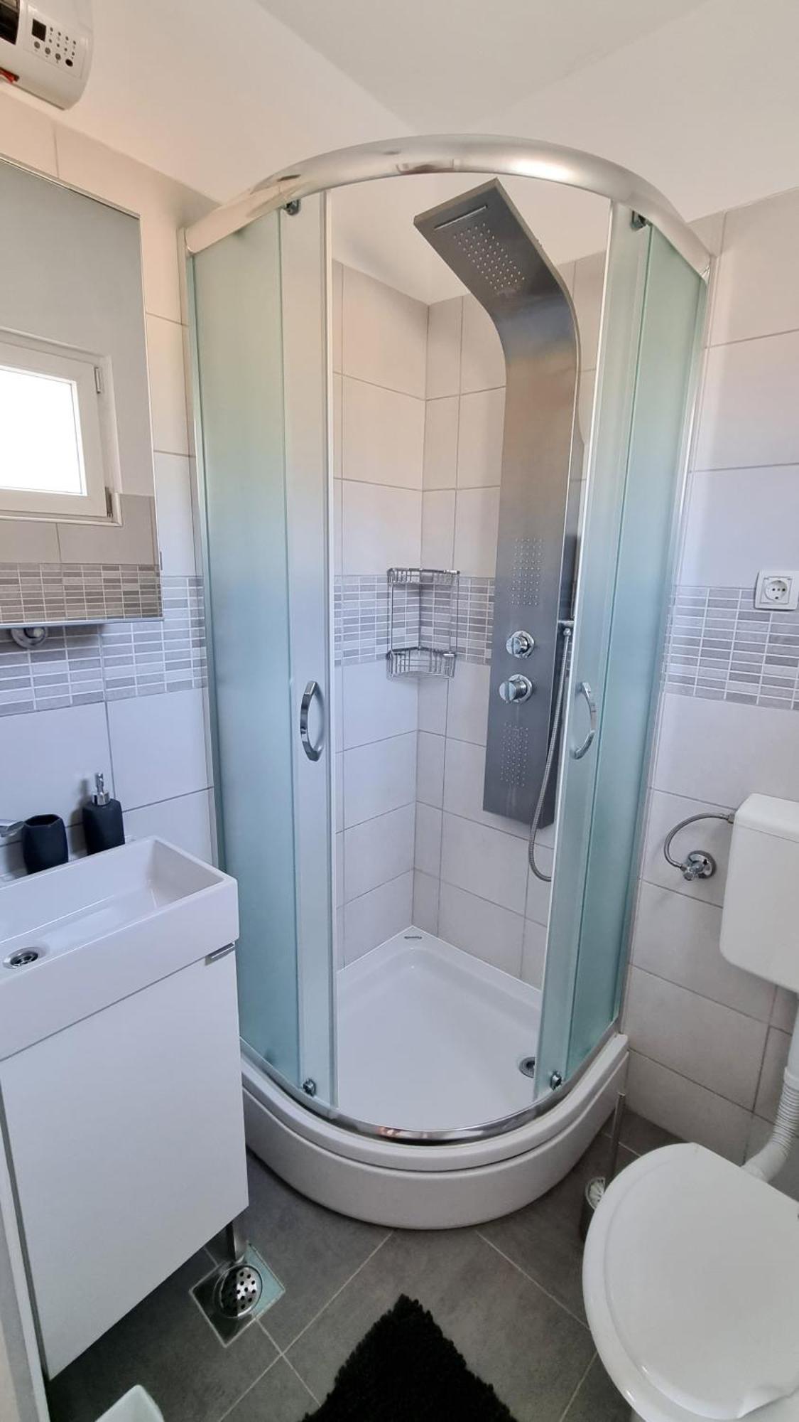 Villa Neptune Apartments Врбоська Екстер'єр фото